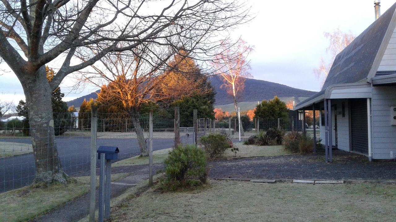 The Barn In Turangi Villa Exterior photo