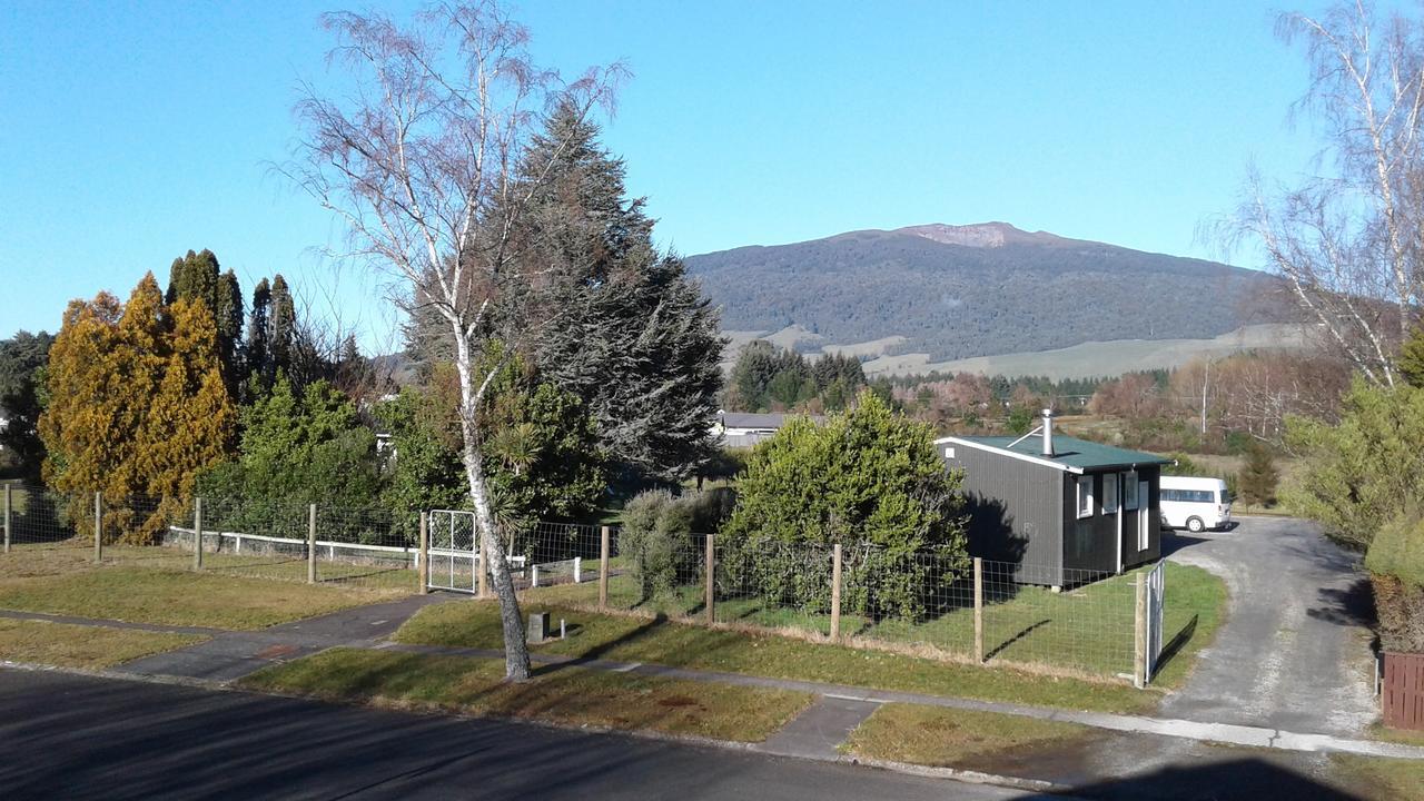 The Barn In Turangi Villa Exterior photo